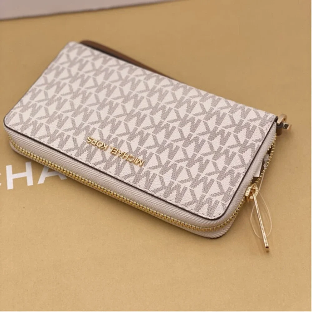 Michael Kors Jet Set Travel Wallet Phone Case